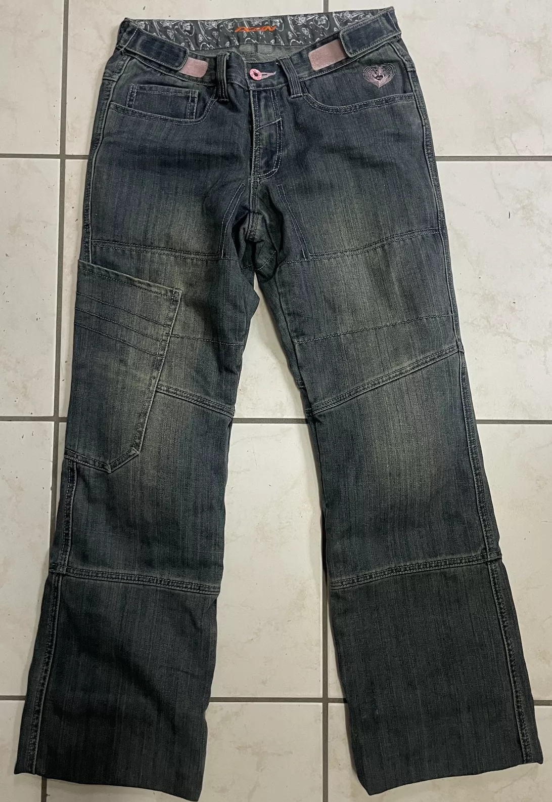 Jean's dame Ixon T.XS