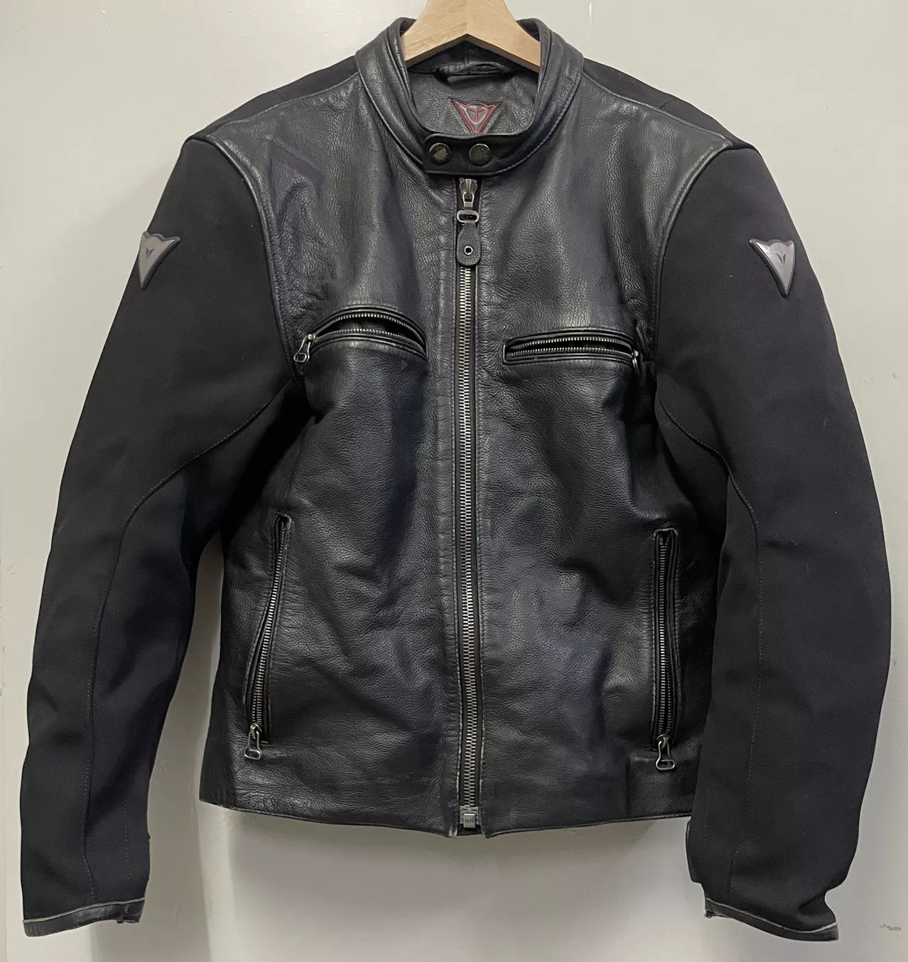 Blouson cuir Dainese T.48