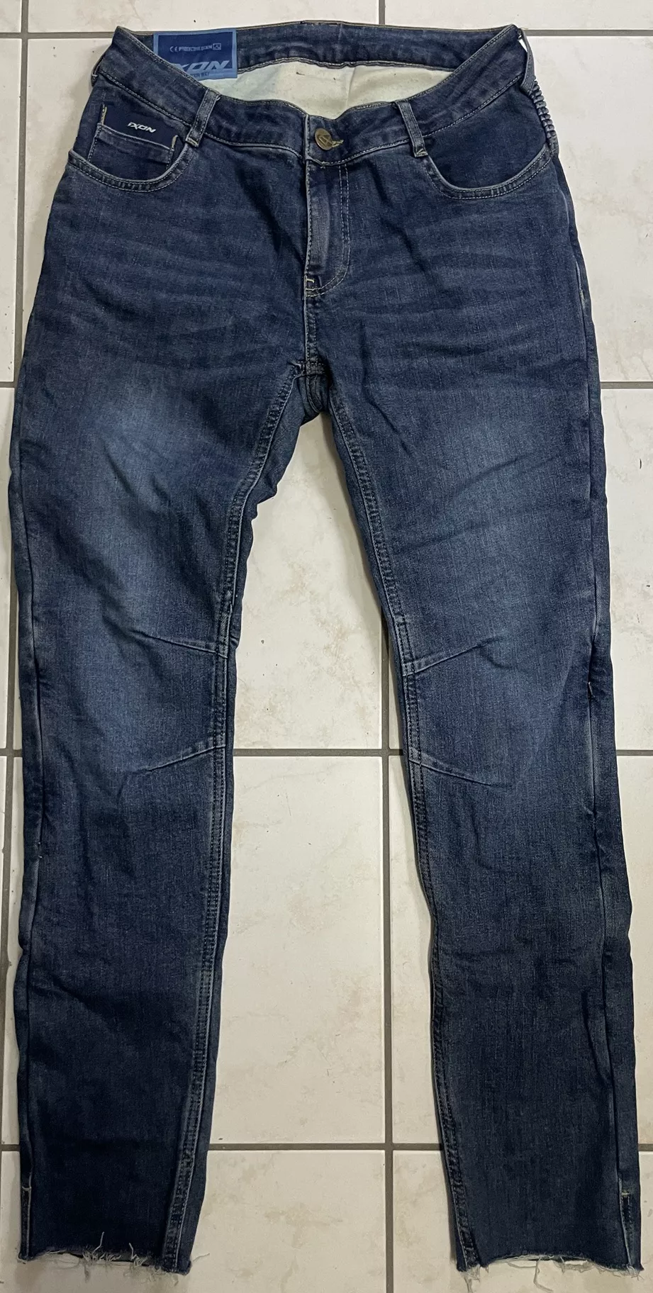Jean's dame IXON T.40