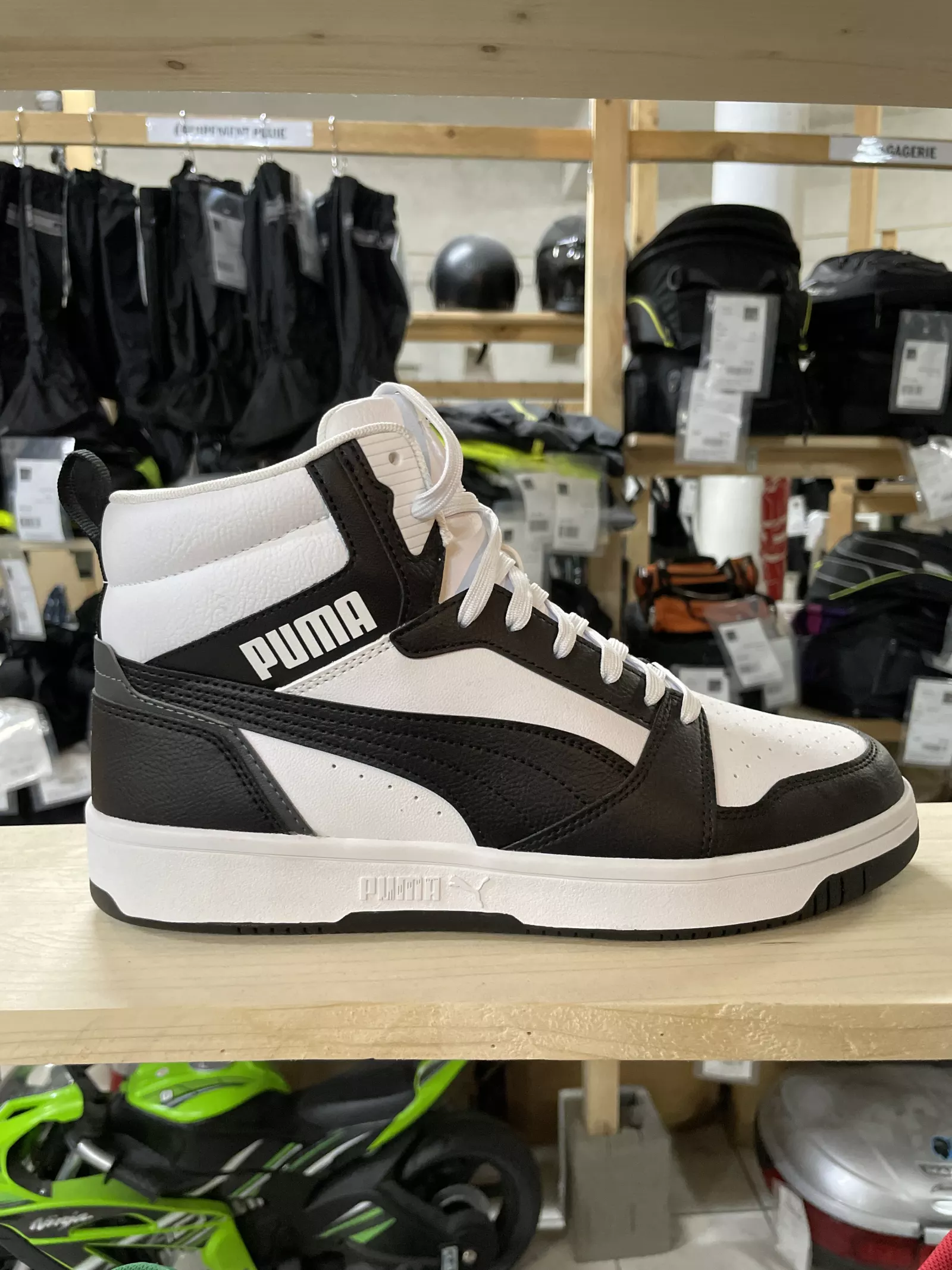 Puma Rebound V6