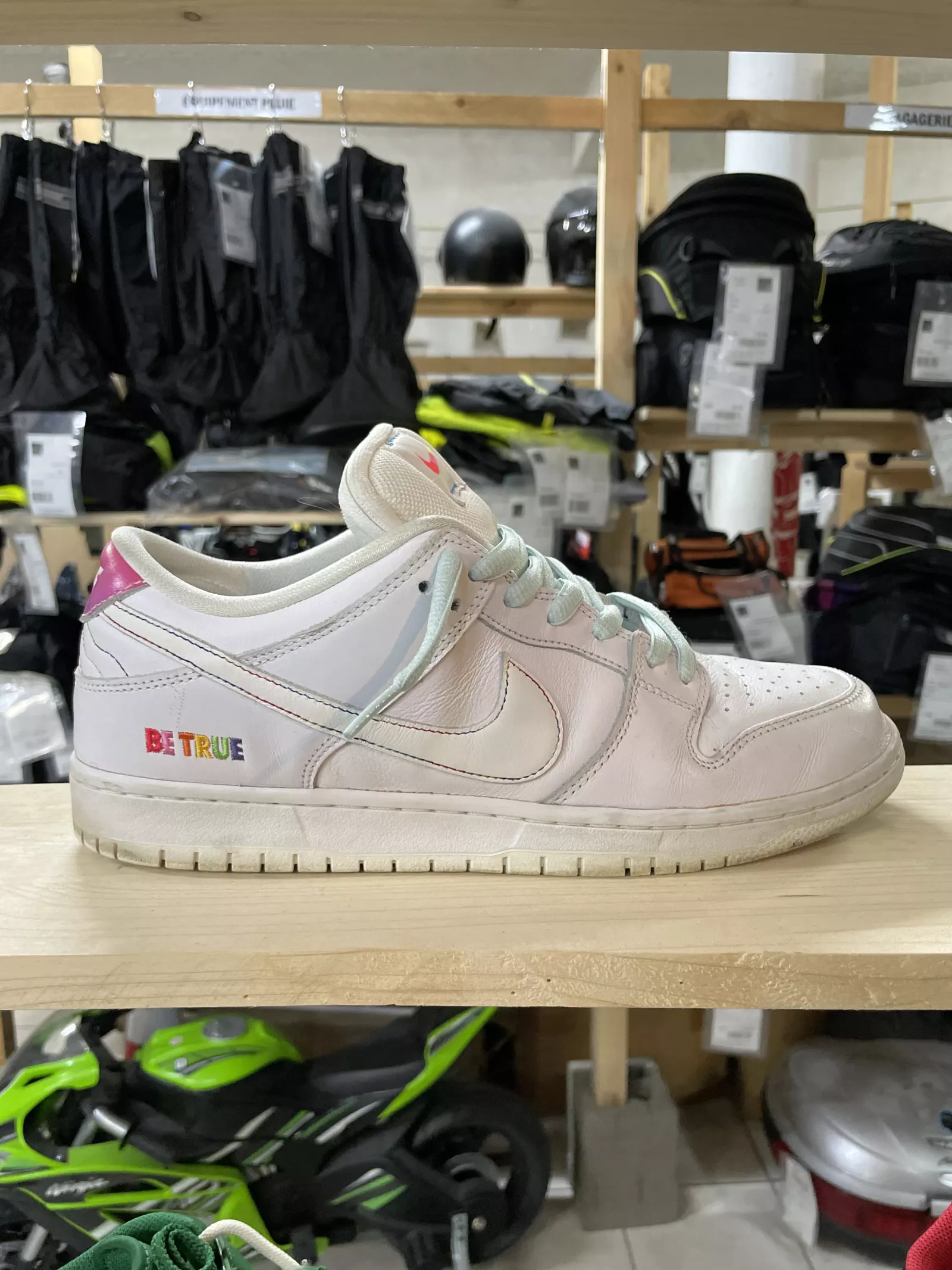 Nike SB Dunk Low Be True