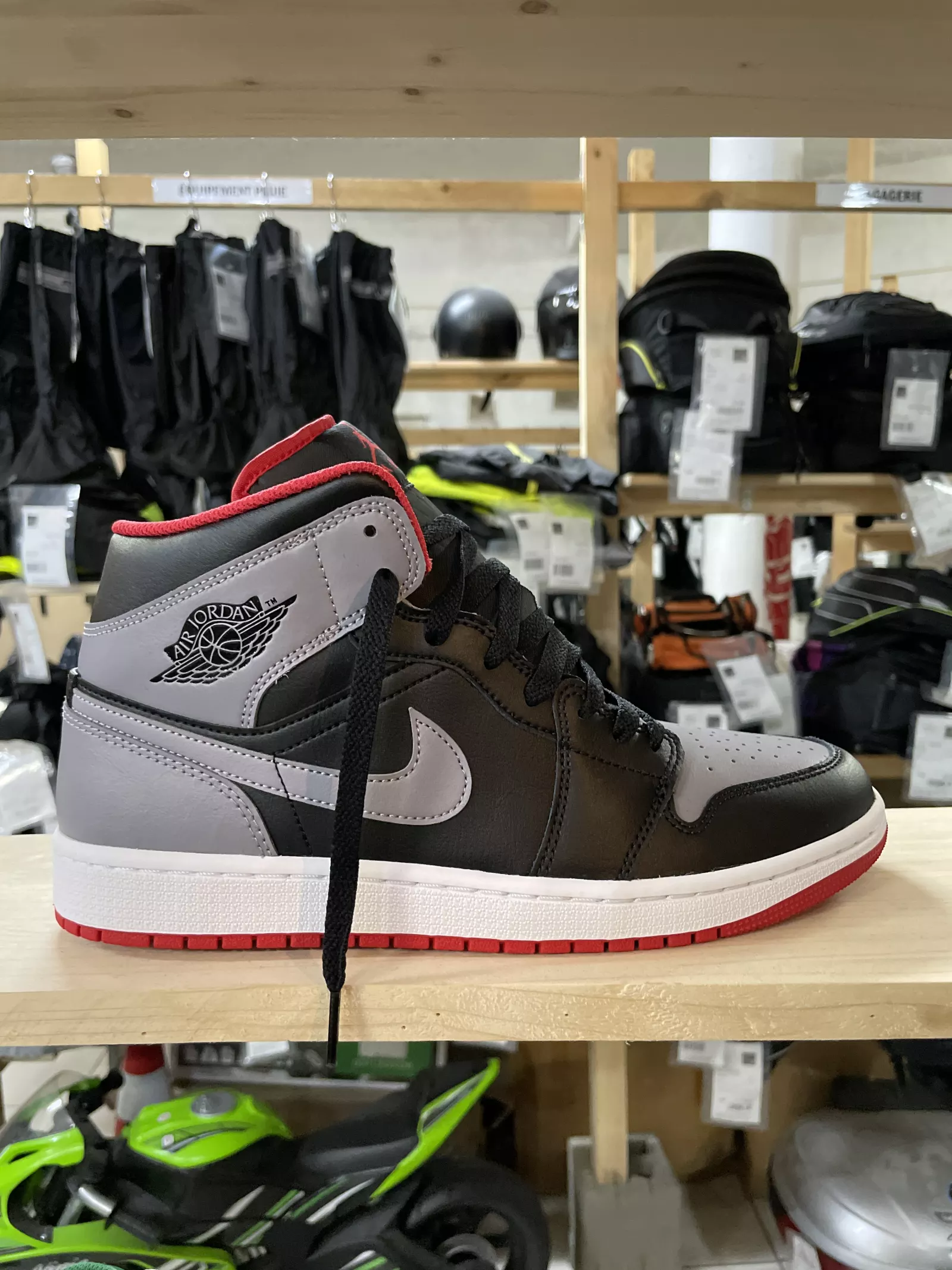 Jordan 1 Mid Black Cement