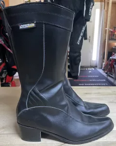 Bottes