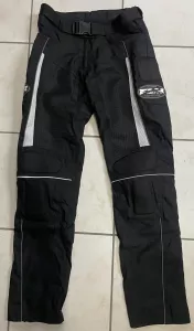 Pantalons