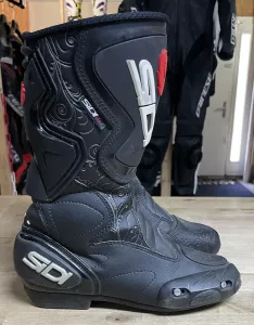 Bottes