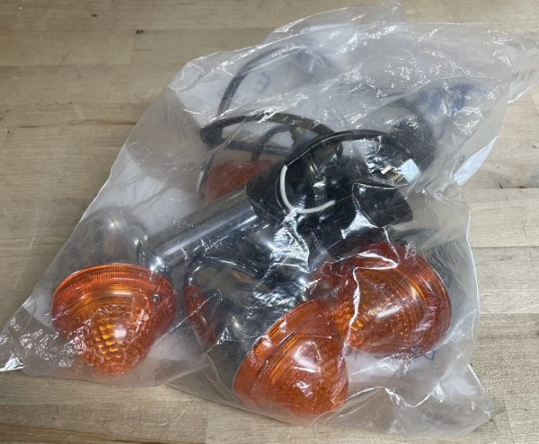 Pack de 4 clignotants d'origine Triumph